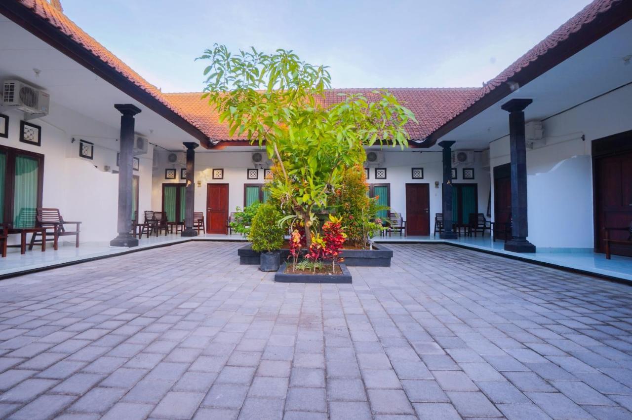 Kos Bulan Bali Hotel Kuta  Bagian luar foto